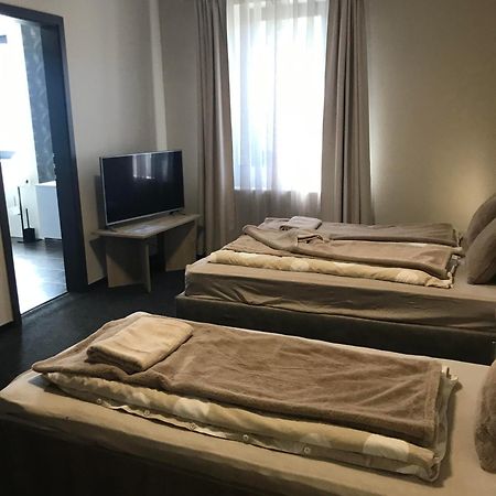 4 Haloszobas Pihenj Meg Vendeghaz Nyíregyháza المظهر الخارجي الصورة